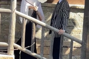 朱珠张晚意GQ同框梦回《乔家的儿女》师徒情