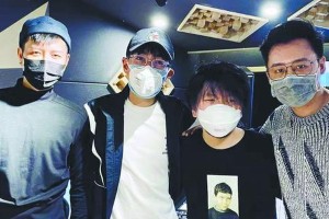 《武汉，你好吗》走红：朱一龙李现用乡音唱出抗疫牵挂