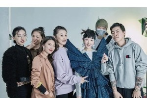 蒋梦婕抗敏护肤秘籍：敏感肌透亮有光泽