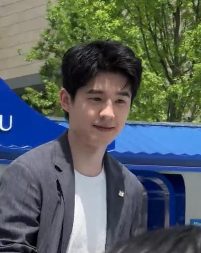 刘昊然成都活动