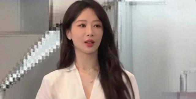 杨紫治愈系笑容