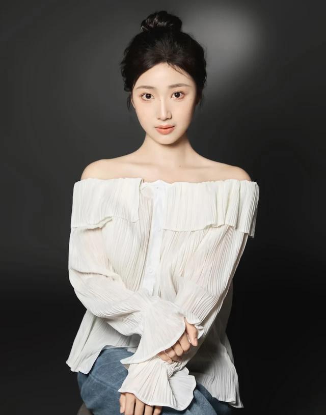 杨殊予