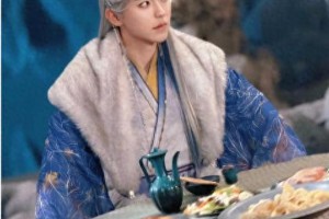古装短剧男主颜值逆袭：白发战神、战损美男惊艳全网